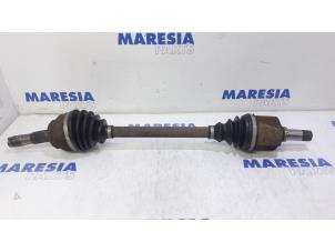 Used Front drive shaft, left Peugeot Boxer (U9) 2.2 HDi 120 Euro 4 Price € 127,05 Inclusive VAT offered by Maresia Parts