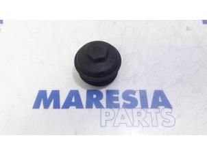 Used Oil filter holder Alfa Romeo Brera (939) 2.2 JTS 16V Price € 25,00 Margin scheme offered by Maresia Parts