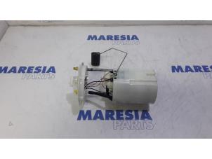 Usados Bomba eléctrica de combustible Fiat Fiorino (225) 1.4 Precio € 60,50 IVA incluido ofrecido por Maresia Parts