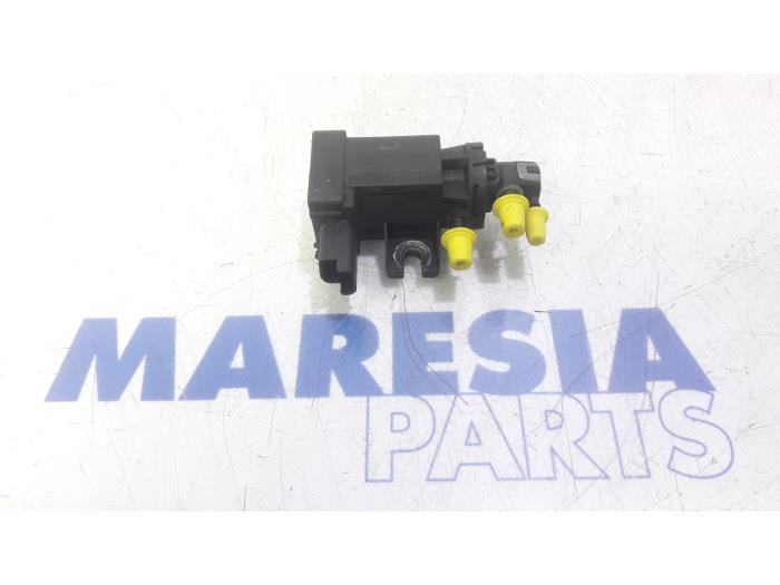 Usagé Régulateur pression turbo Peugeot 508 (8D) 2.0 Hybrid4 16V Prix € 40,00 Règlement à la marge proposé par Maresia Parts