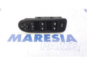 Used Multi-functional window switch Citroen C5 III Berline (RD) 2.0 16V Price € 50,00 Margin scheme offered by Maresia Parts