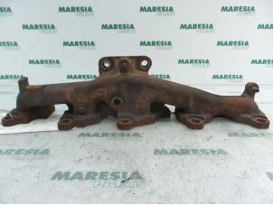 Used Exhaust manifold Alfa Romeo MiTo (955) 1.3 JTDm 16V Price € 65,00 Margin scheme offered by Maresia Parts