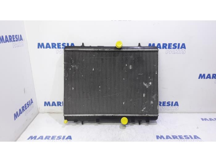 Gebrauchte Kühler Peugeot 308 (4A/C) 1.6 HDiF 16V Preis € 29,00 Margenregelung angeboten von Maresia Parts