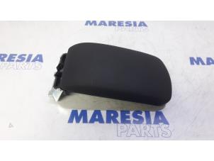 Used Armrest Citroen DS4 (NX) 1.6 16V THP Racing Price € 75,00 Margin scheme offered by Maresia Parts