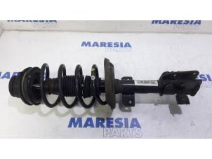 Gebrauchte Stoßdämpferstrebe rechts vorne Fiat Bravo (198A) 1.4 16V Preis € 60,00 Margenregelung angeboten von Maresia Parts