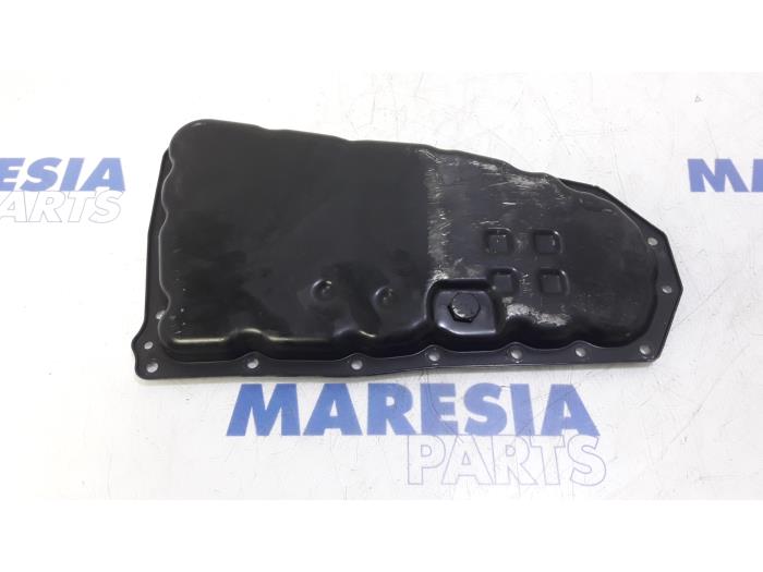 Gebrauchte Ölwanne Renault Grand Scénic III (JZ) 2.0 16V CVT Preis € 50,00 Margenregelung angeboten von Maresia Parts