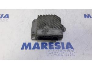 Used Radio amplifier Renault Megane IV Estate (RFBK) 1.2 Energy TCE 130 Price € 105,00 Margin scheme offered by Maresia Parts