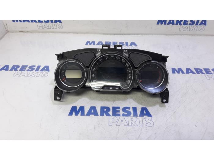 Begagnade Instrumentpanel Citroen C5 III Tourer (RW) 2.0 HDiF 16V Pris € 115,00 Marginaltabell erbjuds av Maresia Parts