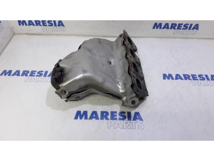 Gebrauchte Abgaskrümmer Renault Scénic II (JM) 1.6 16V Preis € 34,50 Margenregelung angeboten von Maresia Parts