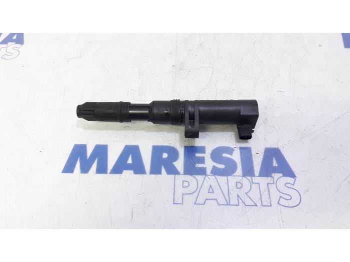 Usagé Bobine Renault Scénic II (JM) 1.6 16V Prix € 10,00 Règlement à la marge proposé par Maresia Parts