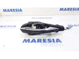 Used Front door handle 4-door, right Citroen C4 Picasso (3D/3E) 1.6 BlueHDI 120 Price € 40,00 Margin scheme offered by Maresia Parts