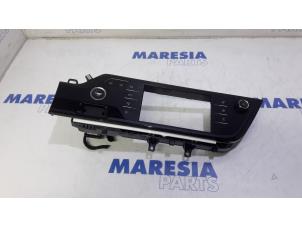 Used Multi-media control unit Citroen C4 Picasso (3D/3E) 1.6 BlueHDI 120 Price € 105,00 Margin scheme offered by Maresia Parts