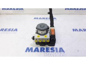 Gebrauchte ABS Pumpe Citroen C4 Picasso (3D/3E) 1.6 BlueHDI 120 Preis € 315,00 Margenregelung angeboten von Maresia Parts