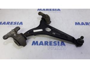 Used Front lower wishbone, right Citroen Jumpy (G9) 1.6 HDI Price € 30,25 Inclusive VAT offered by Maresia Parts