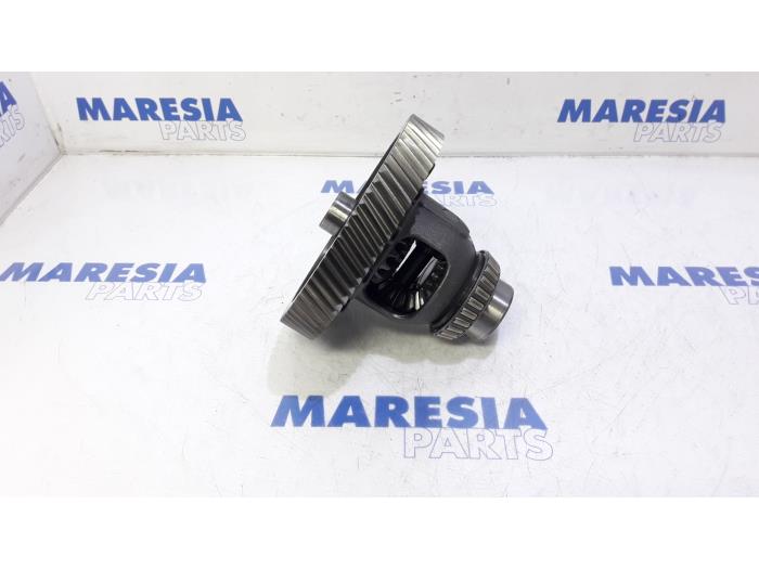 Gebrauchte Differential vorne Citroen C-Crosser 2.2 HDiF 16V Preis € 105,00 Margenregelung angeboten von Maresia Parts