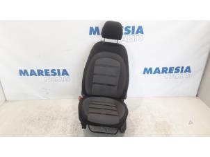 Używane Fotel lewy Fiat Punto Evo (199) 1.4 Cena € 105,00 Procedura marży oferowane przez Maresia Parts