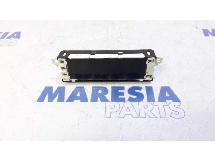 Begagnade Innerdisplay Citroen Berlingo Cinqspace, Multispace 1.6i Pris € 30,00 Marginaltabell erbjuds av Maresia Parts