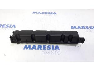 Used Rocker cover Citroen C4 Grand Picasso (UA) 2.0 16V Autom. Price € 25,00 Margin scheme offered by Maresia Parts