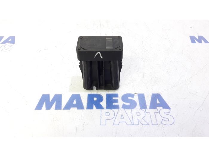 Begagnade Sensor (övriga) Citroen C4 Picasso (UD/UE/UF) 2.0 HDiF 16V 135 Pris € 50,00 Marginaltabell erbjuds av Maresia Parts
