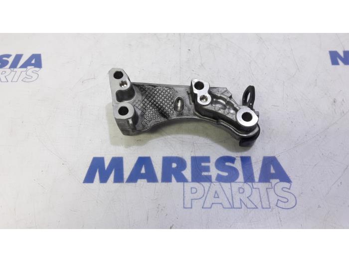 Used Engine mount Citroen C3 (SC) 1.6 HDi 92 Price € 30,00 Margin scheme offered by Maresia Parts