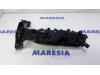 Rocker cover from a Citroen C3 (SC), 2009 / 2017 1.6 HDi 92, Hatchback, Diesel, 1.560cc, 68kW (92pk), FWD, DV6DTED; 9HP, 2009-11 / 2016-09, SC9HP 2011
