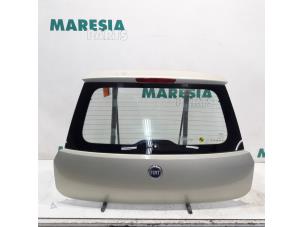 Usagé Hayon Fiat Punto II (188) 1.3 JTD 16V Prix € 157,50 Règlement à la marge proposé par Maresia Parts