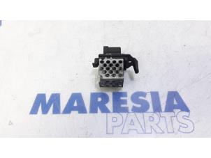 Used Cooling fan resistor Renault Laguna III (BT) 1.5 dCi 110 Price € 25,00 Margin scheme offered by Maresia Parts
