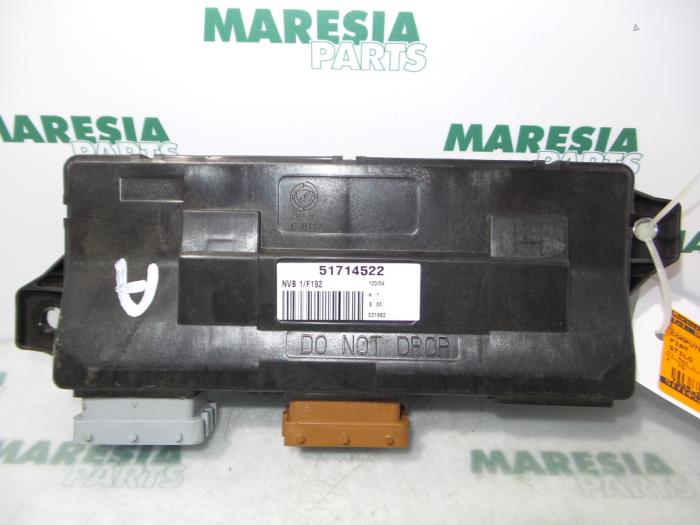 Usagé Ordinateur divers Fiat Stilo MW (192C) 1.9 JTD 115 Prix € 35,00 Règlement à la marge proposé par Maresia Parts