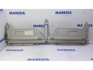 Used Sun visor Citroen C4 Picasso (UD/UE/UF) 2.0 HDiF 16V 135 Price € 105,00 Margin scheme offered by Maresia Parts