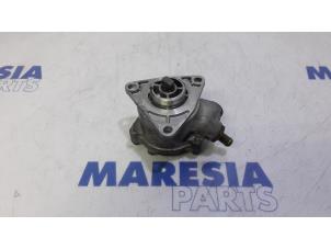 Gebrauchte Vakuumpumpe (Diesel) Fiat Stilo MW (192C) 1.9 JTD 115 Preis € 35,00 Margenregelung angeboten von Maresia Parts