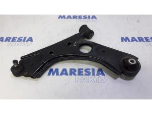 Used Front lower wishbone, left Opel Combo Mk.III (D) 1.3 CDTI 16V Price € 48,40 Inclusive VAT offered by Maresia Parts