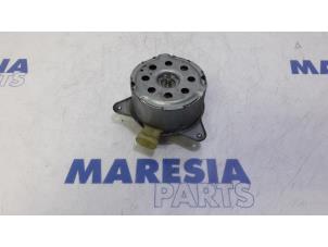 Used Fan motor Opel Combo Mk.III (D) 1.3 CDTI 16V Price € 127,05 Inclusive VAT offered by Maresia Parts