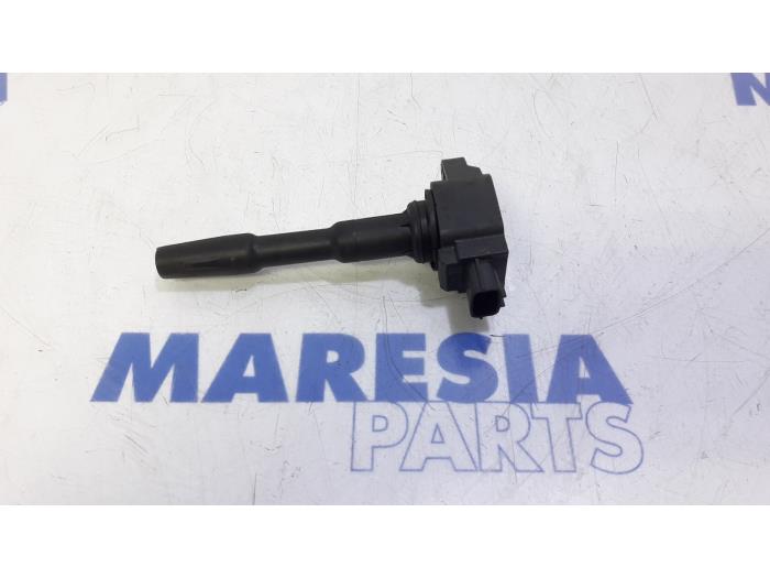 Usagé Bobine Renault Captur I (2R) 1.2 TCE 16V EDC Prix € 10,00 Règlement à la marge proposé par Maresia Parts
