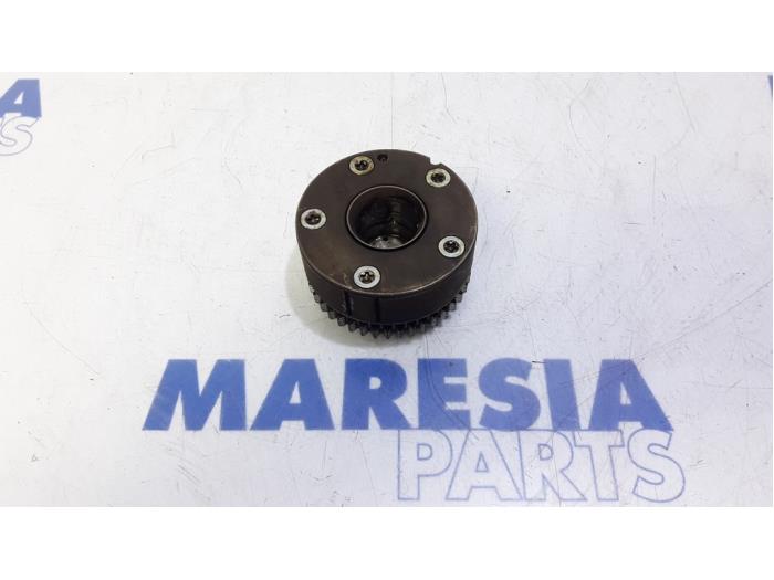 Gebrauchte Nockenwelle Zahnrad Renault Captur I (2R) 1.2 TCE 16V EDC Preis € 29,95 Margenregelung angeboten von Maresia Parts