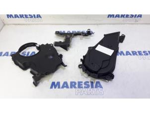 Used Timing cover Peugeot Expert (G9) 2.0 HDiF 16V 130 Price € 30,00 Margin scheme offered by Maresia Parts