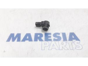 Used PDC Sensor Opel Combo 1.3 CDTI 16V ecoFlex Price € 36,30 Inclusive VAT offered by Maresia Parts