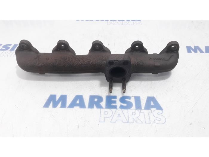 Begagnade Avgasgrenrör Peugeot 508 (8D) 1.6 HDiF 16V Pris € 24,95 Marginaltabell erbjuds av Maresia Parts