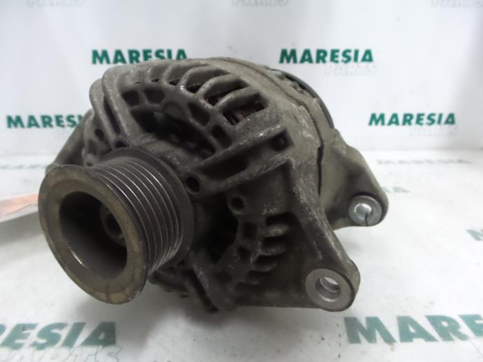 Gebrauchte Dynamo Fiat Ducato (243/244/245/247) 2.3 JTD 16V Preis € 105,00 Margenregelung angeboten von Maresia Parts