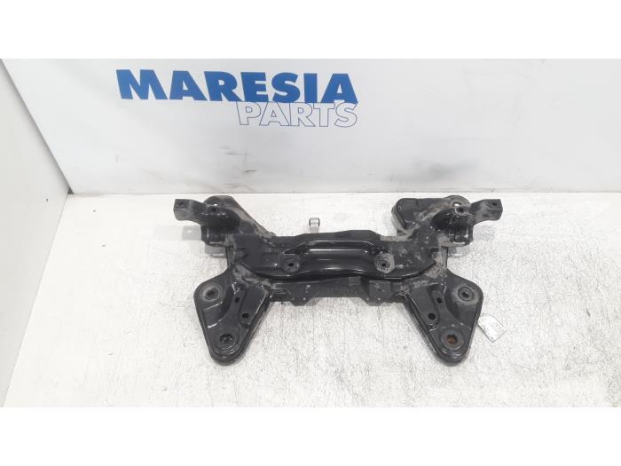 Begagnade Underram Peugeot 208 I (CA/CC/CK/CL) 1.2 Vti 12V PureTech 82 Pris € 131,25 Marginaltabell erbjuds av Maresia Parts