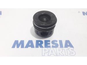 Used Piston Fiat Scudo (270) 2.0 D Multijet Price € 50,00 Margin scheme offered by Maresia Parts