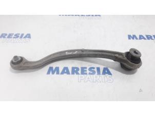 Used Rear torque rod, right Citroen C5 III Berline (RD) 1.6 HDiF 16V Price € 35,00 Margin scheme offered by Maresia Parts