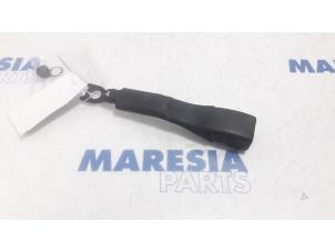 Used Front seatbelt buckle, right Citroen C1 1.0 12V Price € 25,00 Margin scheme offered by Maresia Parts