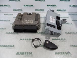 Used Engine management computer Alfa Romeo GT (937) 1.9 JTD 16V Multijet Price € 210,00 Margin scheme offered by Maresia Parts
