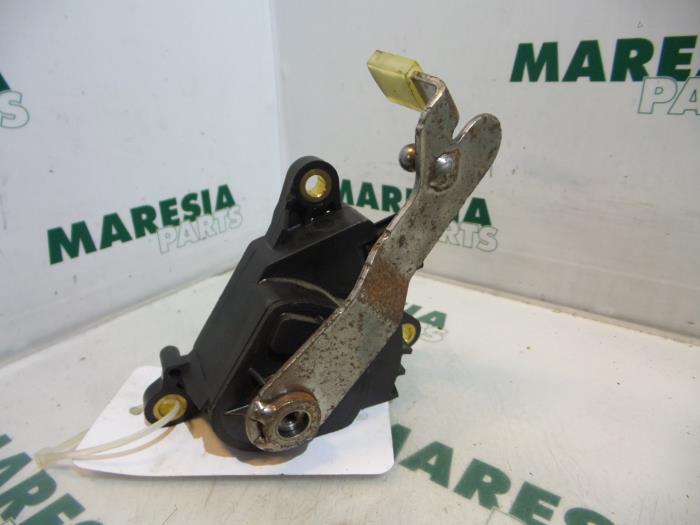 Gebrauchte Gaspedalposition Sensor Renault Grand Scénic II (JM) 1.9 dCi 120 Preis € 29,99 Margenregelung angeboten von Maresia Parts