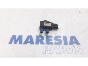 Used Particulate filter sensor Citroen C5 III Berline (RD) 1.6 HDiF 16V Price € 25,00 Margin scheme offered by Maresia Parts