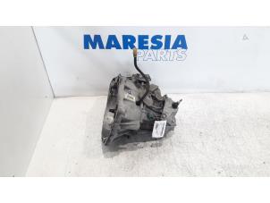Used Gearbox Renault Clio III (BR/CR) 2.0 16V GT Price € 472,50 Margin scheme offered by Maresia Parts
