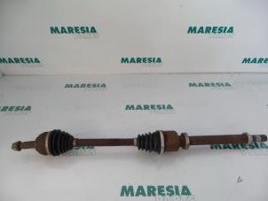 Used Front drive shaft, right Renault Megane II Grandtour (KM) 1.5 dCi 80 Price € 35,00 Margin scheme offered by Maresia Parts