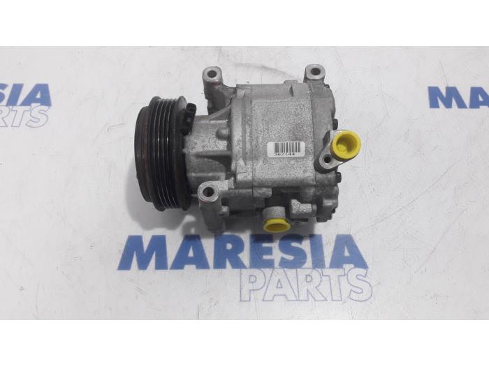 Usagé Compresseur de clim Fiat 500C/595C/695C 1.4 T-Jet 16V 695,595 Competizione,Rivale Prix € 157,50 Règlement à la marge proposé par Maresia Parts
