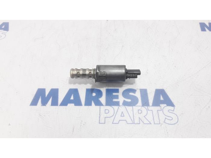 Begagnade Kamaxelsensor Citroen DS4 (NX) 1.6 16V THP Racing Pris € 35,00 Marginaltabell erbjuds av Maresia Parts