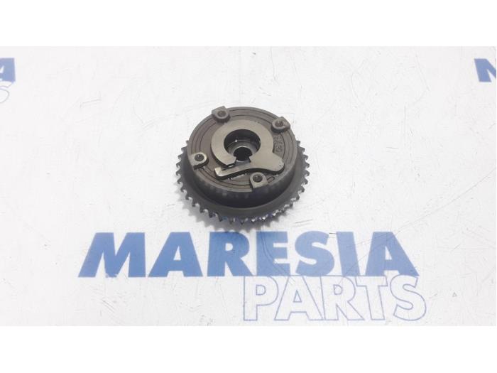 Begagnade Kamaxeldrev Citroen DS4 (NX) 1.6 16V THP Racing Pris € 25,00 Marginaltabell erbjuds av Maresia Parts